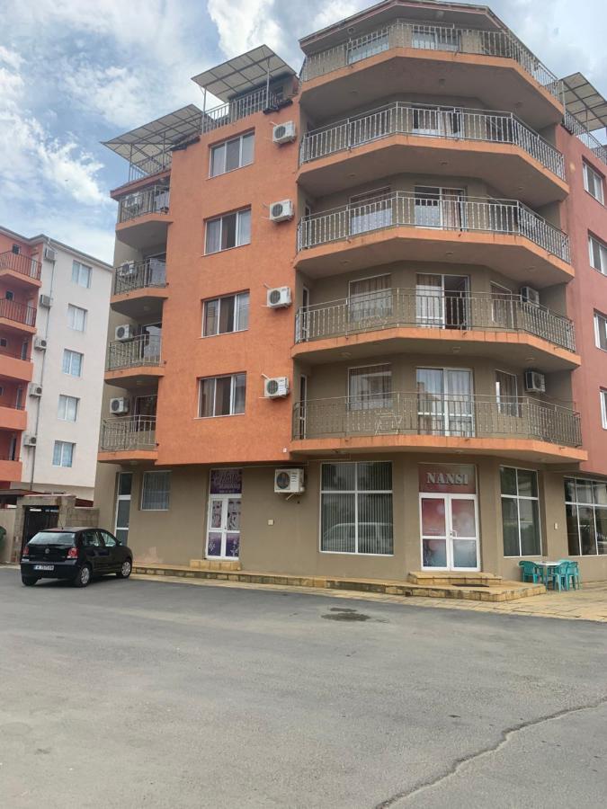 Къща Нанси Sunny Beach Esterno foto